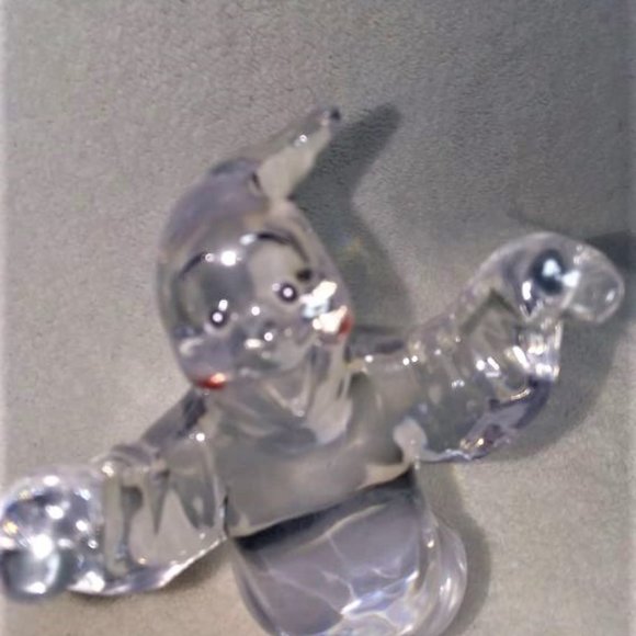 Color changing Halloween Light-up Haunted Ghost Figurine - Picture 10 of 10